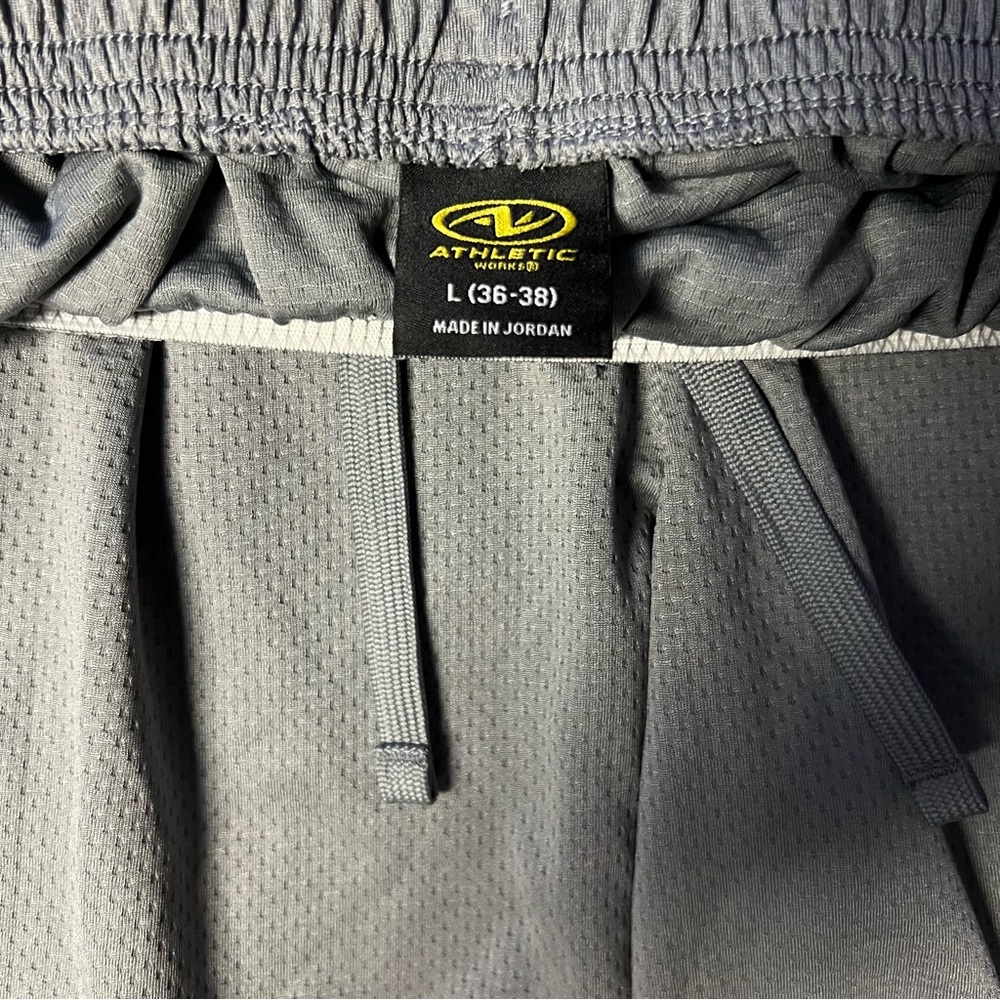 Unisex basketball shorts